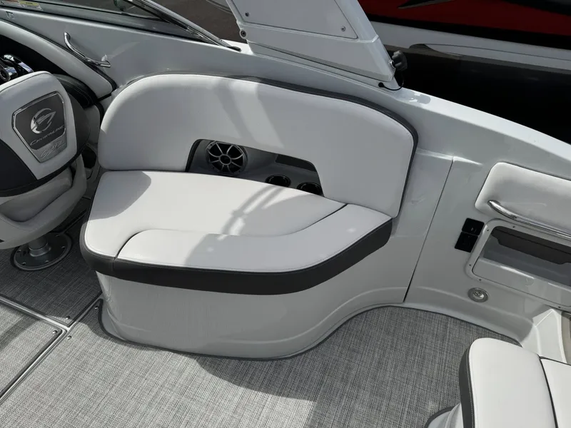 Slide: The Image of Crownline Boats 298 SS 2026 - 10