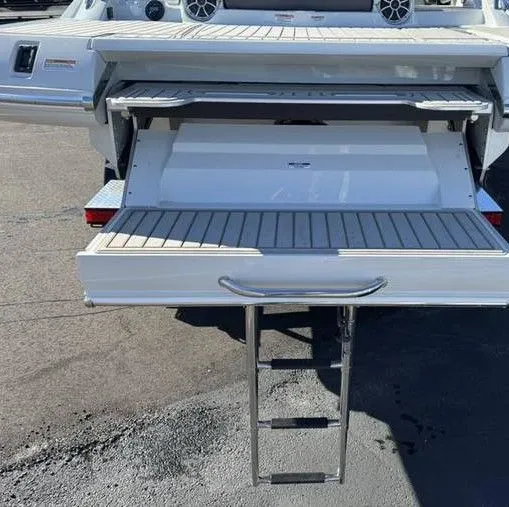 Slide: The Image of Crownline Boats 298 SS 2026 - 34