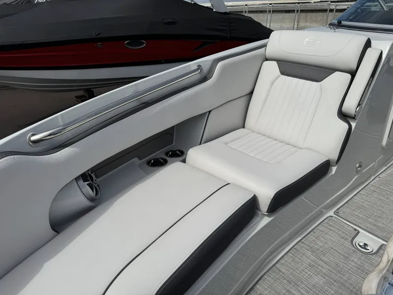 Slide: The Image of Crownline Boats 298 SS 2026 - 35