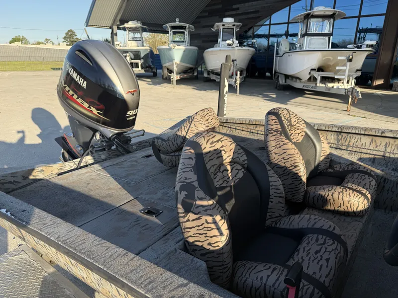 Slide: The Image of Xpress XP7 2019 - 10