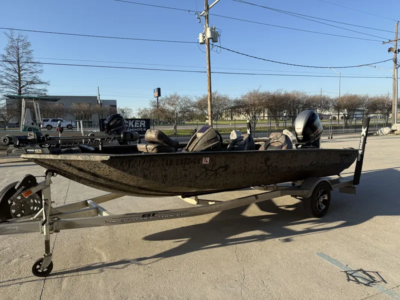 Slide: The Image of Xpress XP7 2019 - 7