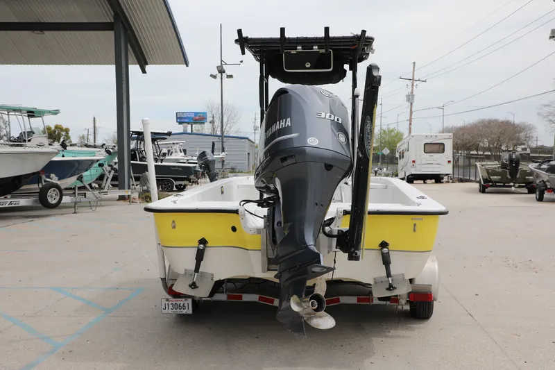 Slide: The Image of Ranger 23 Bay 2002 - 4