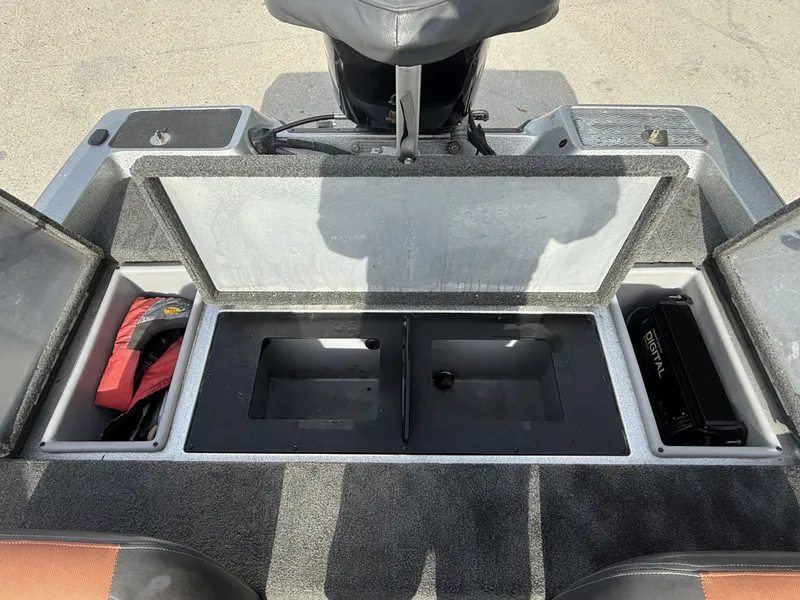 Slide: The Image of Stratos 176 VLO 2013 - 6