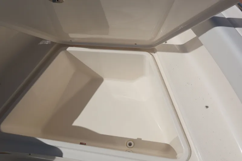 Slide: The Image of Bulls Bay 230CC Bulls Bay 2026 - 11