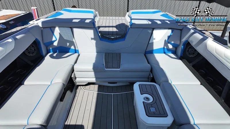 Slide: The Image of Nautique Super Air Nautique S23 2023 - 7