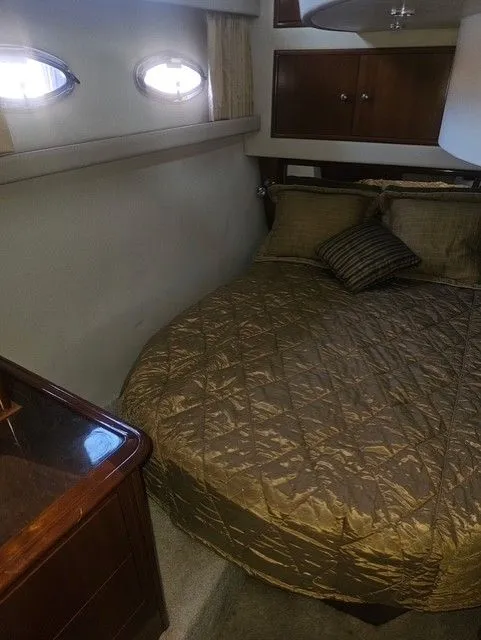 Slide: The Image of Carver Yachts 42 Super Sport 2006 - 16