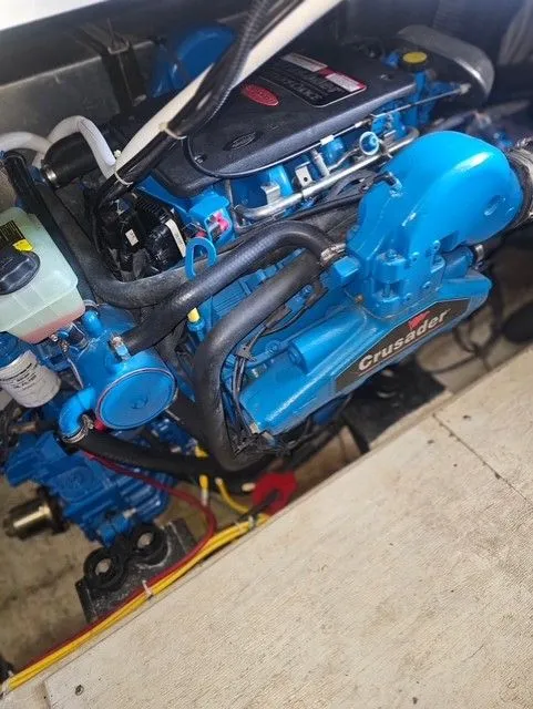 Slide: The Image of Carver Yachts 42 Super Sport 2006 - 19