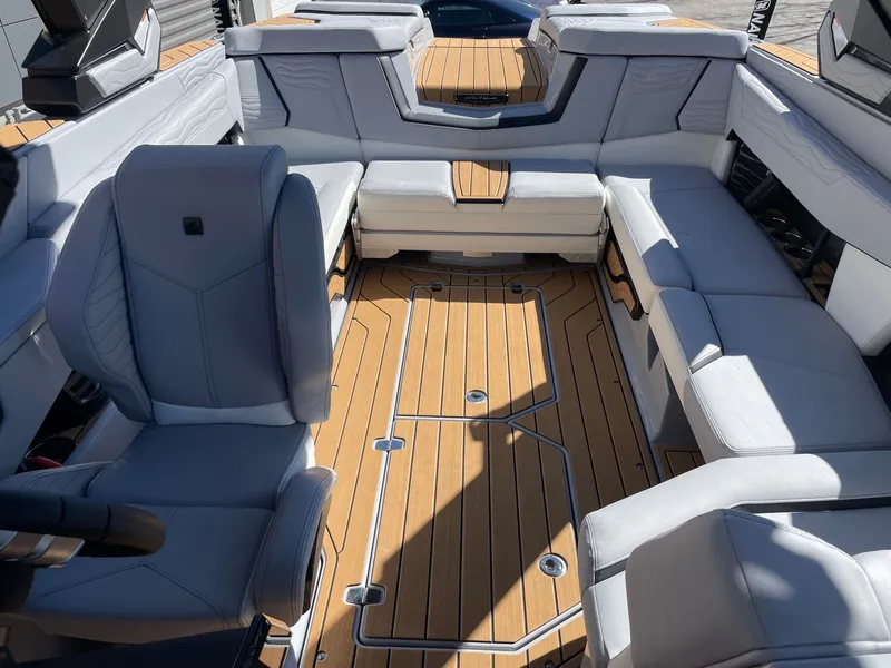 Slide: The Image of Nautique G23 2026 - 12