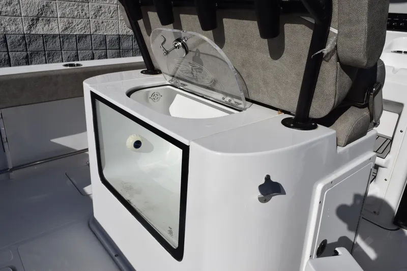 Slide: The Image of 2026 Sea Hunt Gamefish 25 boat interior with livewell and seating. - 8