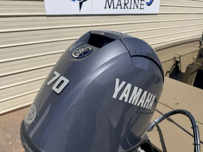 Slide: The Image of G3 Gator Tough 17 CC-70HP 2026 - 4