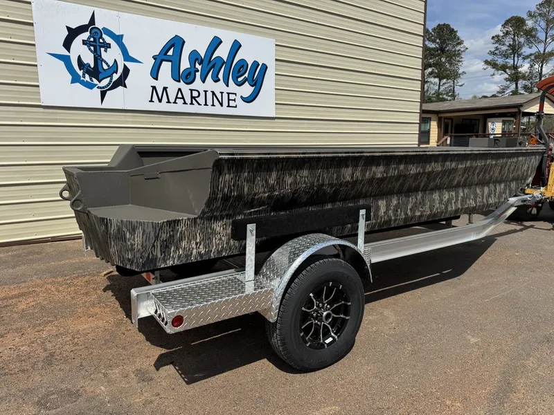 Slide: The Image of Reaper Boats 756 STEP TRANSOM 2026 at Ashley Marine. - 3