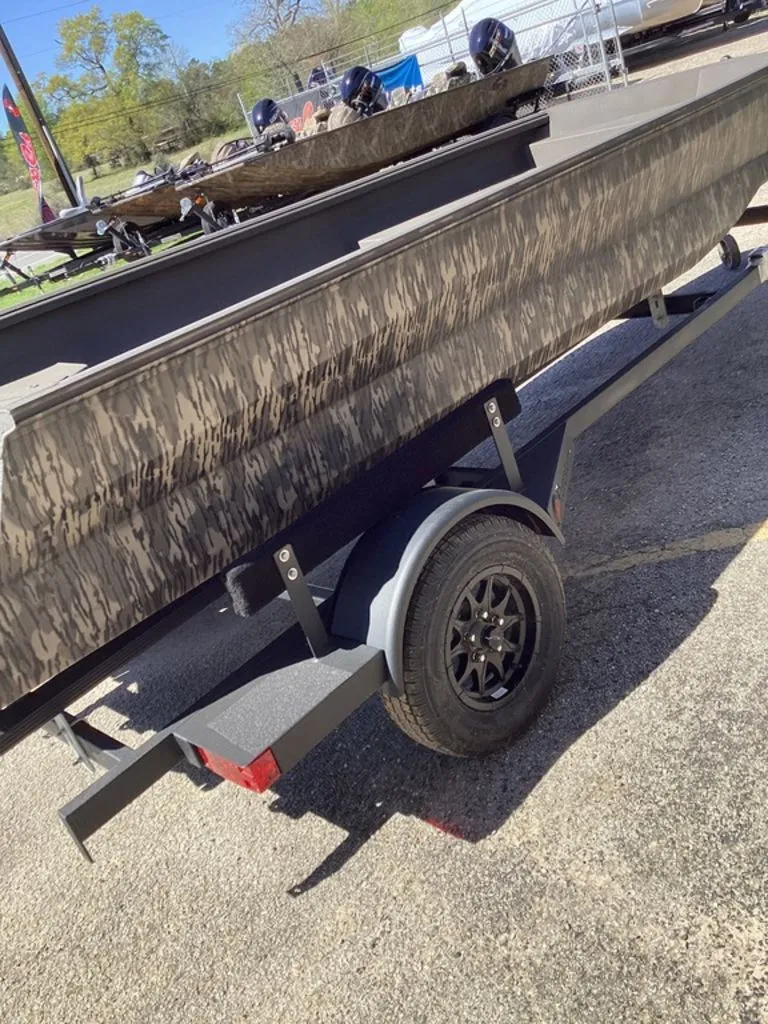 Slide: The Image of Reaper Boats 653 2026 - 4