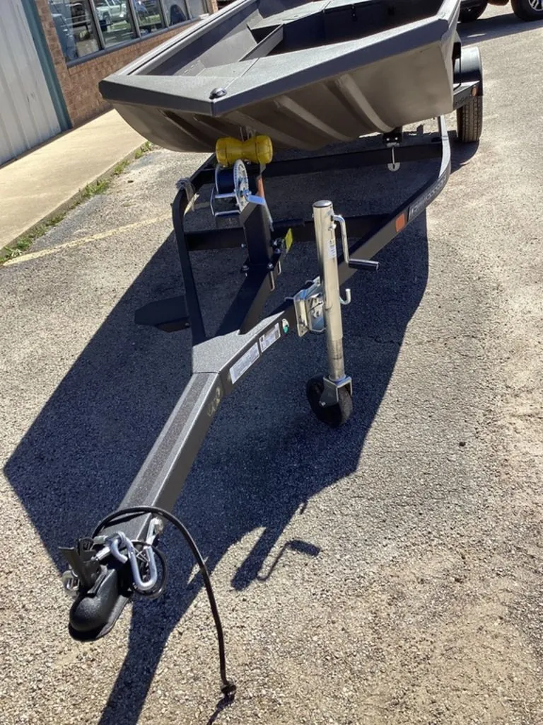 Slide: The Image of Reaper Boats 653-STEP 2026 - 8