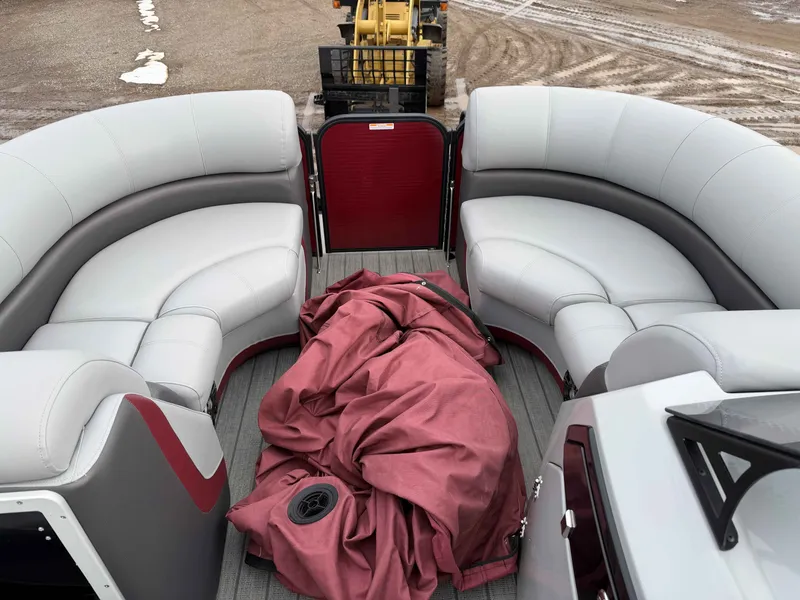 Slide: The Image of Manitou OASIS 23 RF/TT 2022 - 5