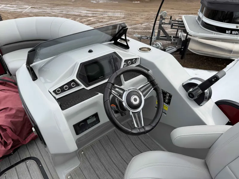 Slide: The Image of Manitou OASIS 23 RF/TT 2022 - 7