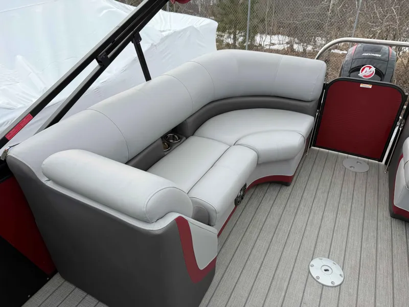 Slide: The Image of Manitou OASIS 23 RF/TT 2022 - 9