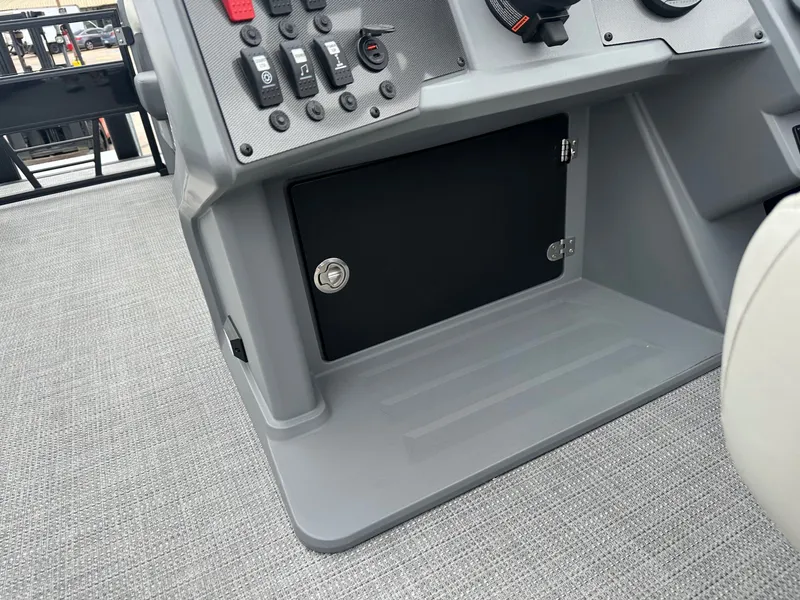 Slide: The Image of Sylvan R22 LZ 2026 - 12