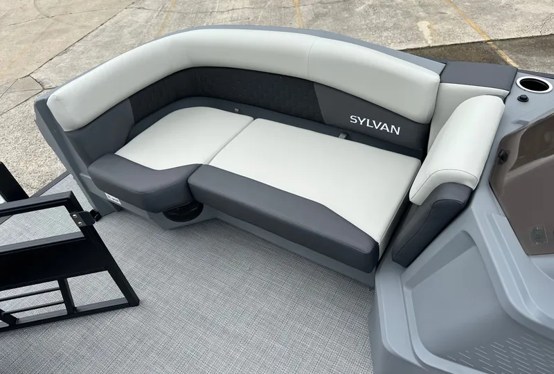 Slide: The Image of Sylvan R22 LZ 2026 - 8