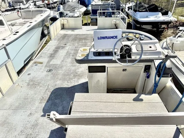 Slide: The Image of Maurell 25IIDL 1998 - 4