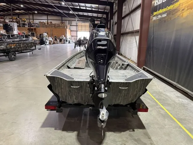 Slide: The Image of War Eagle 648 LDV W/Tohatsu 40 2026 - 4