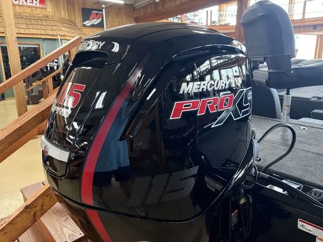 Slide: The Image of Tracker Pro Team 190 TX 2026 - 16