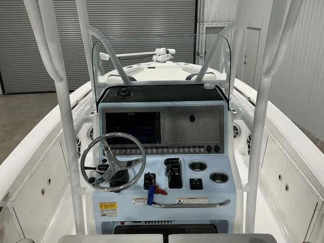 Slide: The Image of Crevalle 26 Bay 2017 - 18