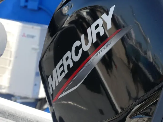 Slide: The Image of Tracker Pro Team 175 TXW 2021 - 9