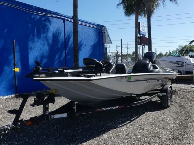 The Image of Tracker Pro Team 195 TXW Tournament Edition 2023 - 1