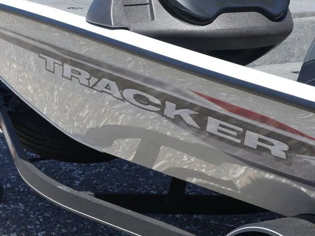 Slide: The Image of Tracker Pro Team 195 TXW Tournament Edition 2023 - 7