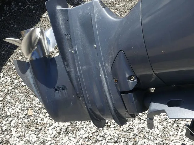 Slide: The Image of NauticStar 2102 Legacy 2016 - 14