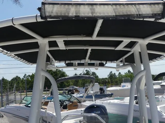 Slide: The Image of NauticStar 2102 Legacy 2016 - 15