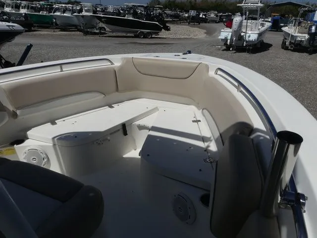 Slide: The Image of NauticStar 2102 Legacy 2016 - 17