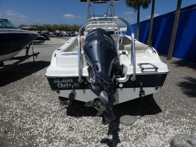 Slide: The Image of NauticStar 2102 Legacy 2016 - 5