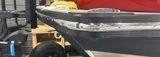 Slide: The Image of Montara 25' SURF BOSS 2.0 CW 2023 - 20