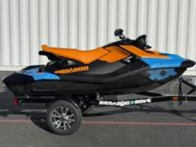 Slide: The Image of Sea-Doo SparkTrixx For 3 Rotax 900 ACE - 90 Ibr And Aud 2026 - 6