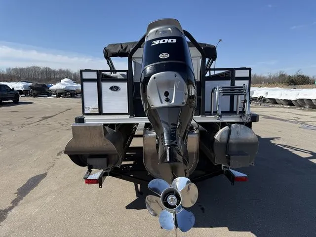 Slide: The Image of Angler Quest 8524 Family Fish PRO 2025 - 13