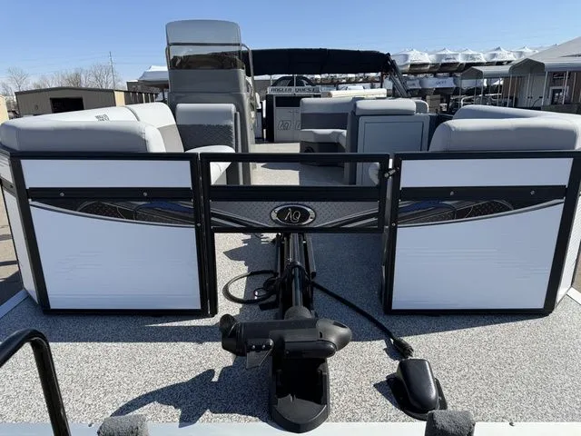 Slide: The Image of Angler Quest 8524 Family Fish PRO 2025 - 4