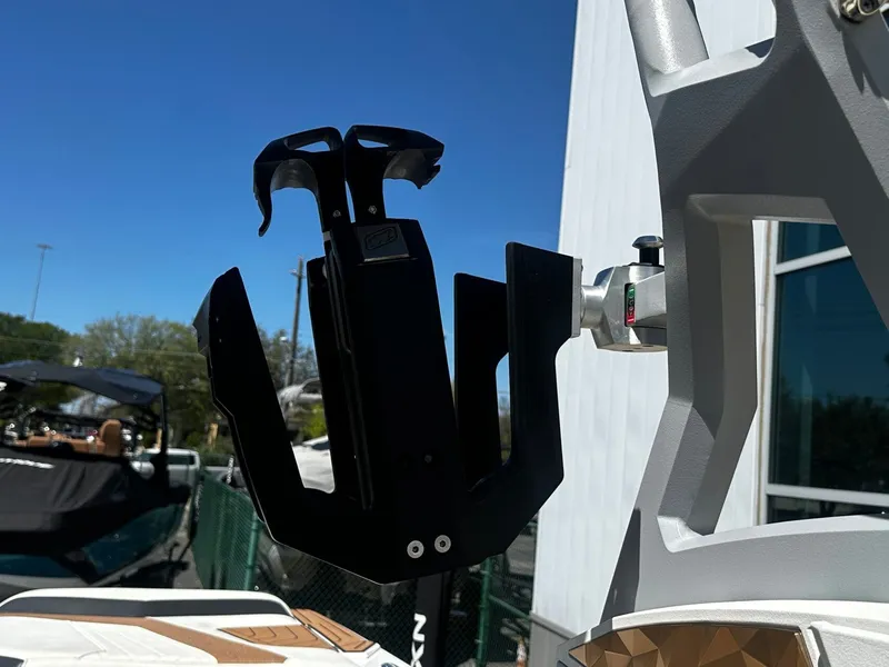 Slide: The Image of Nautique G25 2021 - 17