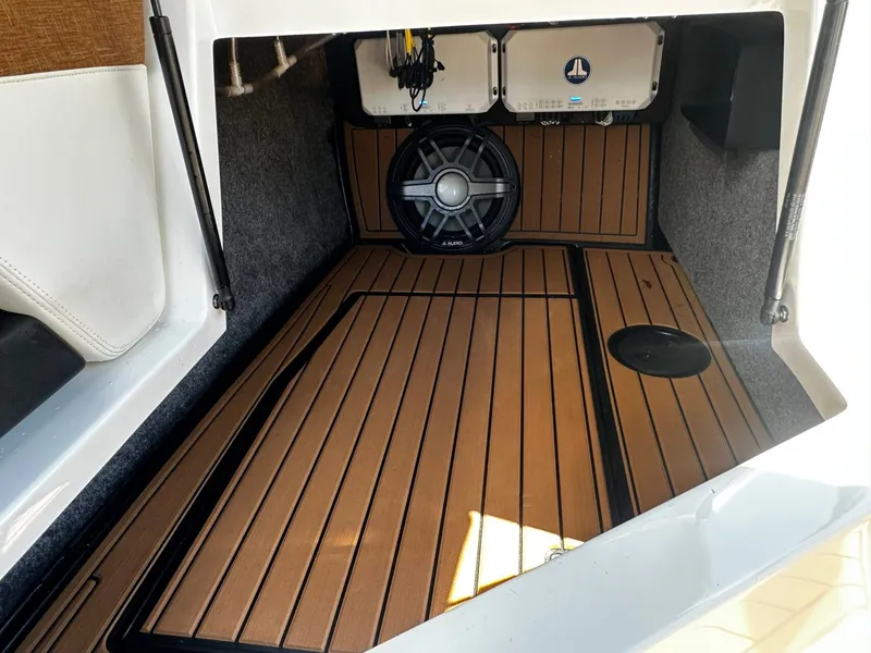 Slide: The Image of Nautique G25 2021 - 26