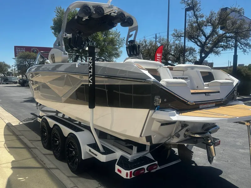 Slide: The Image of Nautique G25 2021 - 4