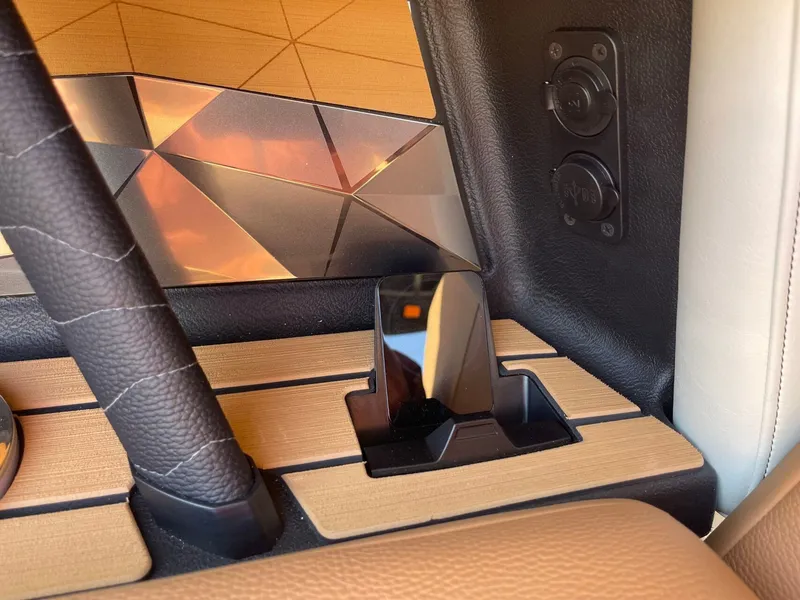 Slide: The Image of Nautique G23 2026 - 17