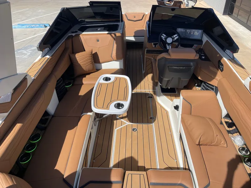 Slide: The Image of Nautique G23 2026 - 25