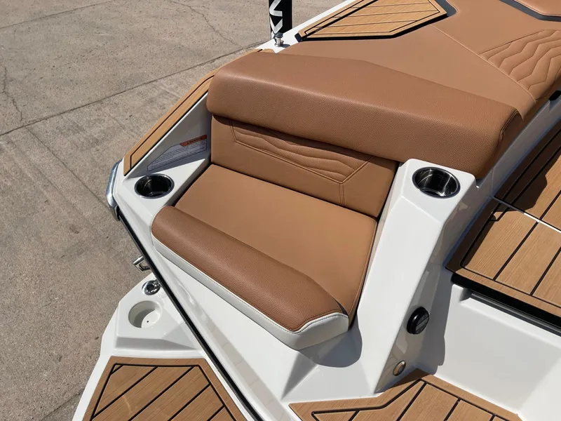 Slide: The Image of Nautique G23 2026 - 30