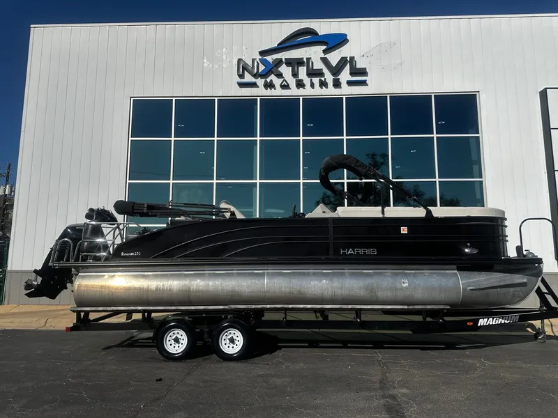 The Image of 2022 Harris Sunliner 250 pontoon boat at NXT LVL Marine. - 1