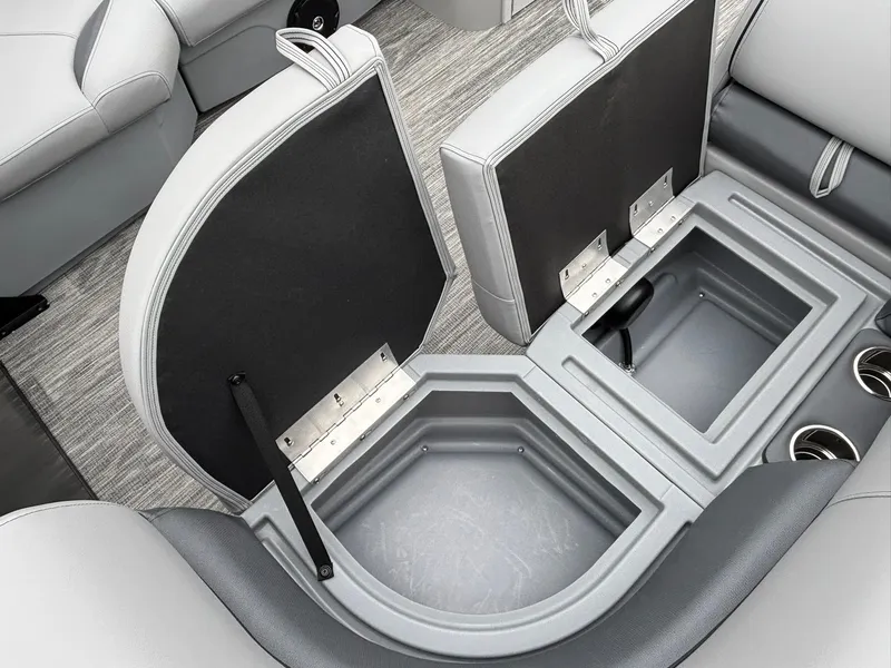 Slide: The Image of Bentley Pontoons 223 Bolt 2026 - 10