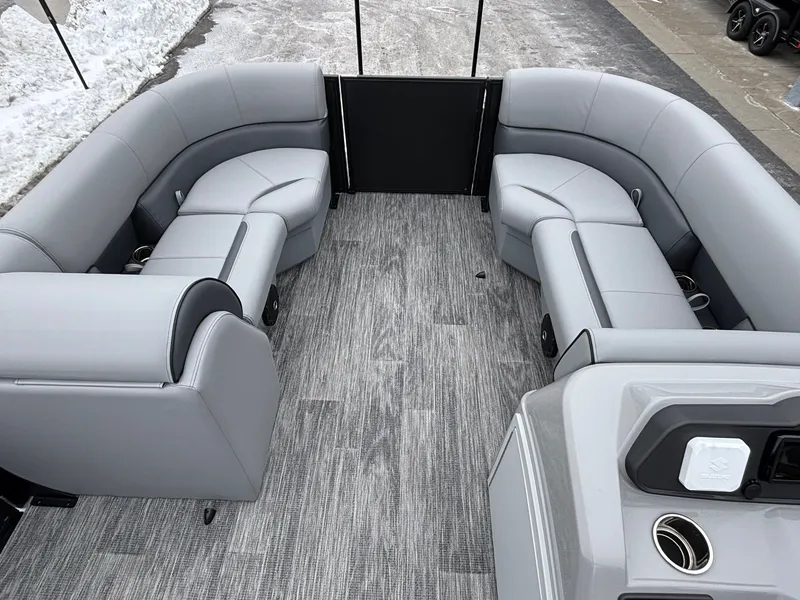 Slide: The Image of Bentley Pontoons 223 Bolt 2026 - 12