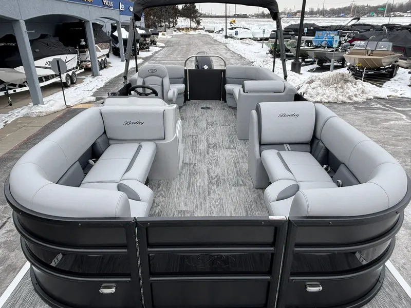 Slide: The Image of Bentley Pontoons 223 Bolt 2026 - 8