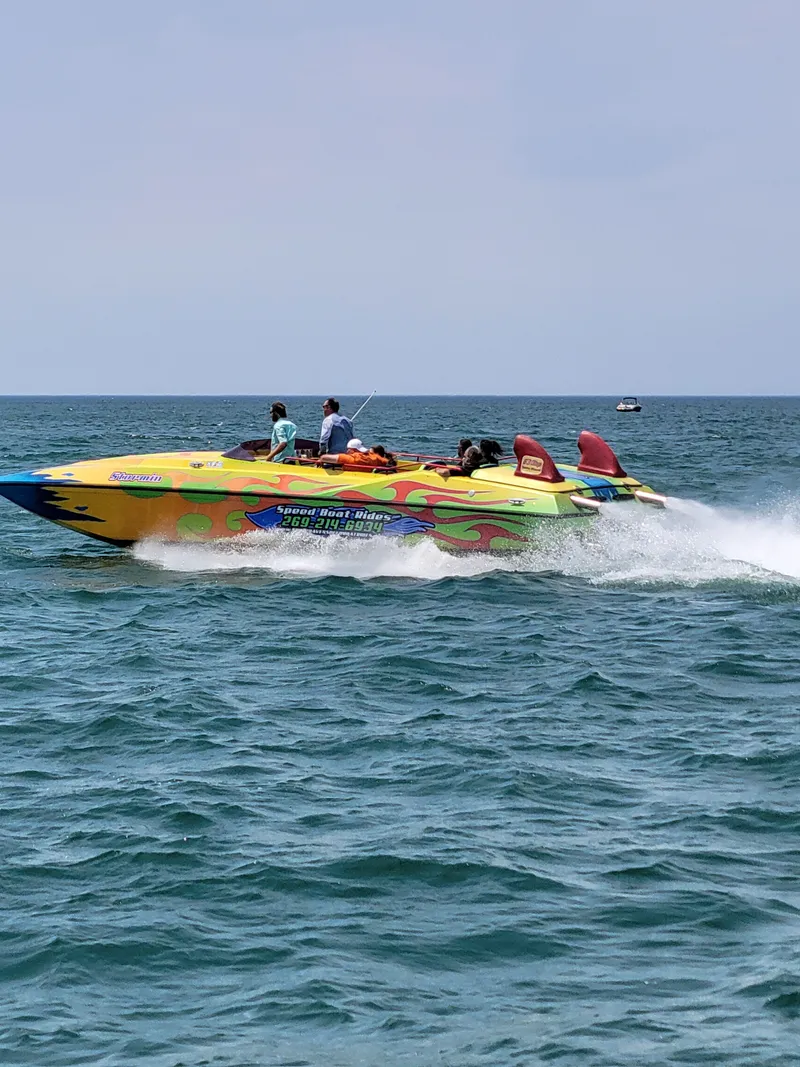 Slide: The Image of Sea Rocket 33 Catamaran 2007 - 2