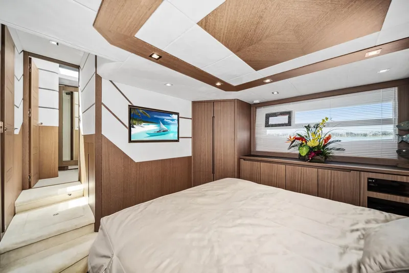 Slide: The Image of Luxurious interior of 2019 Galeon 560 Sky yacht with modern design and elegant decor. - 9