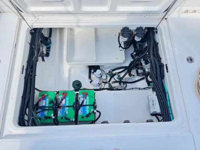 Slide: The Image of Boston Whaler 350 Outrage 2016 - 57